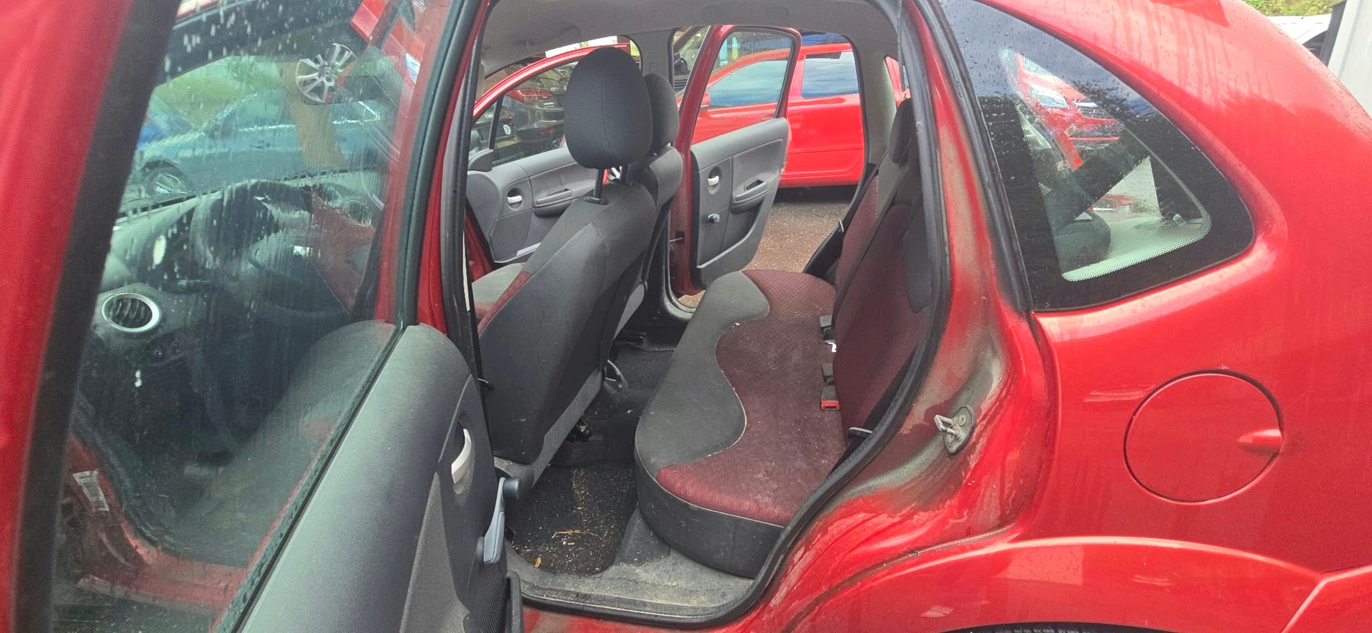 CITROEN C3 1.1i Essentiel-image-9