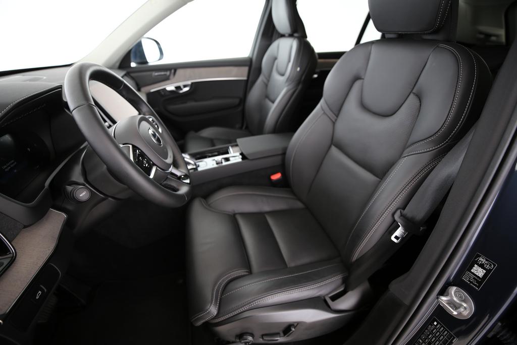 VOLVO XC90 2.0 B5 MH Plus Bright AWD-image-3