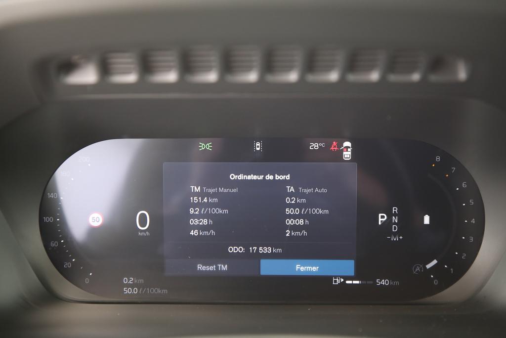 VOLVO XC90 2.0 B5 MH Plus Bright AWD-image-11