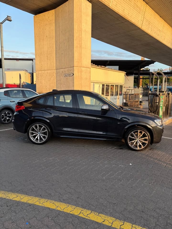 BMW BMW X4 M40i | HUD | Harman Kardon.-image-1