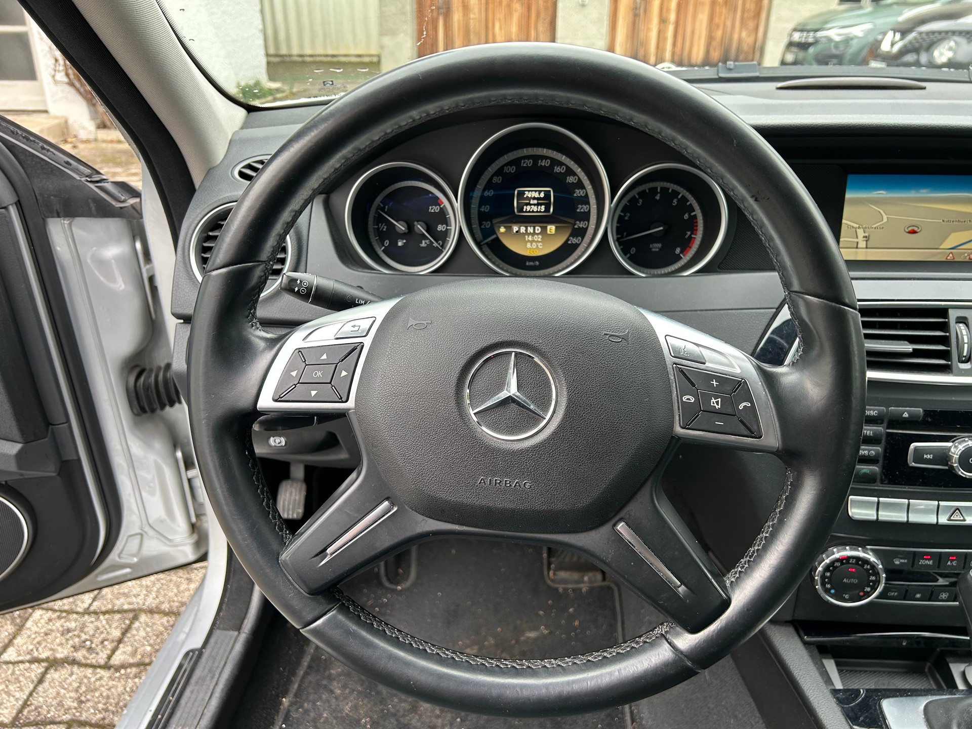 MERCEDES-BENZ C 200 7G-Tronic-image-7