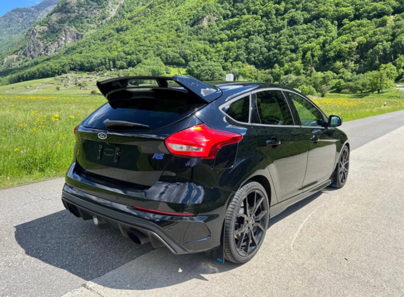 FORD FOCUS 2.3 EcoBoost RS-image-1
