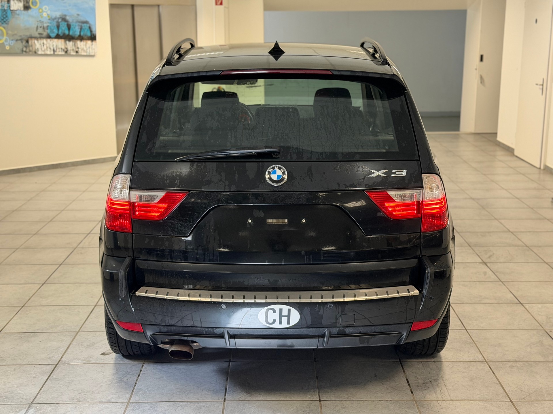 BMW X3 2.0i-image-9
