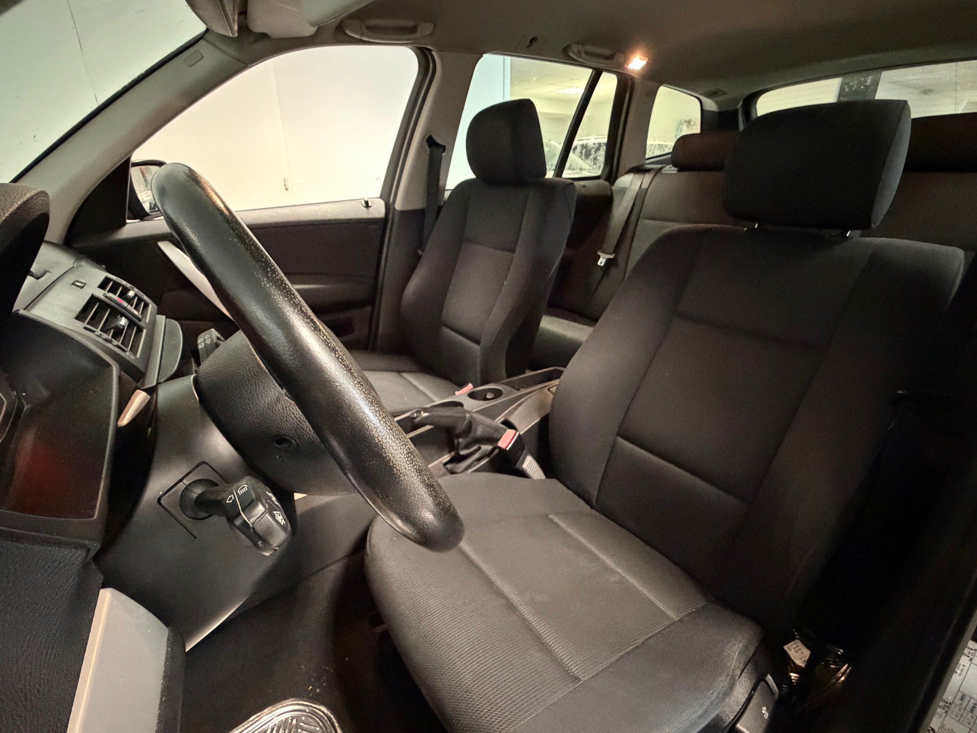 BMW X3 2.0i-image-19