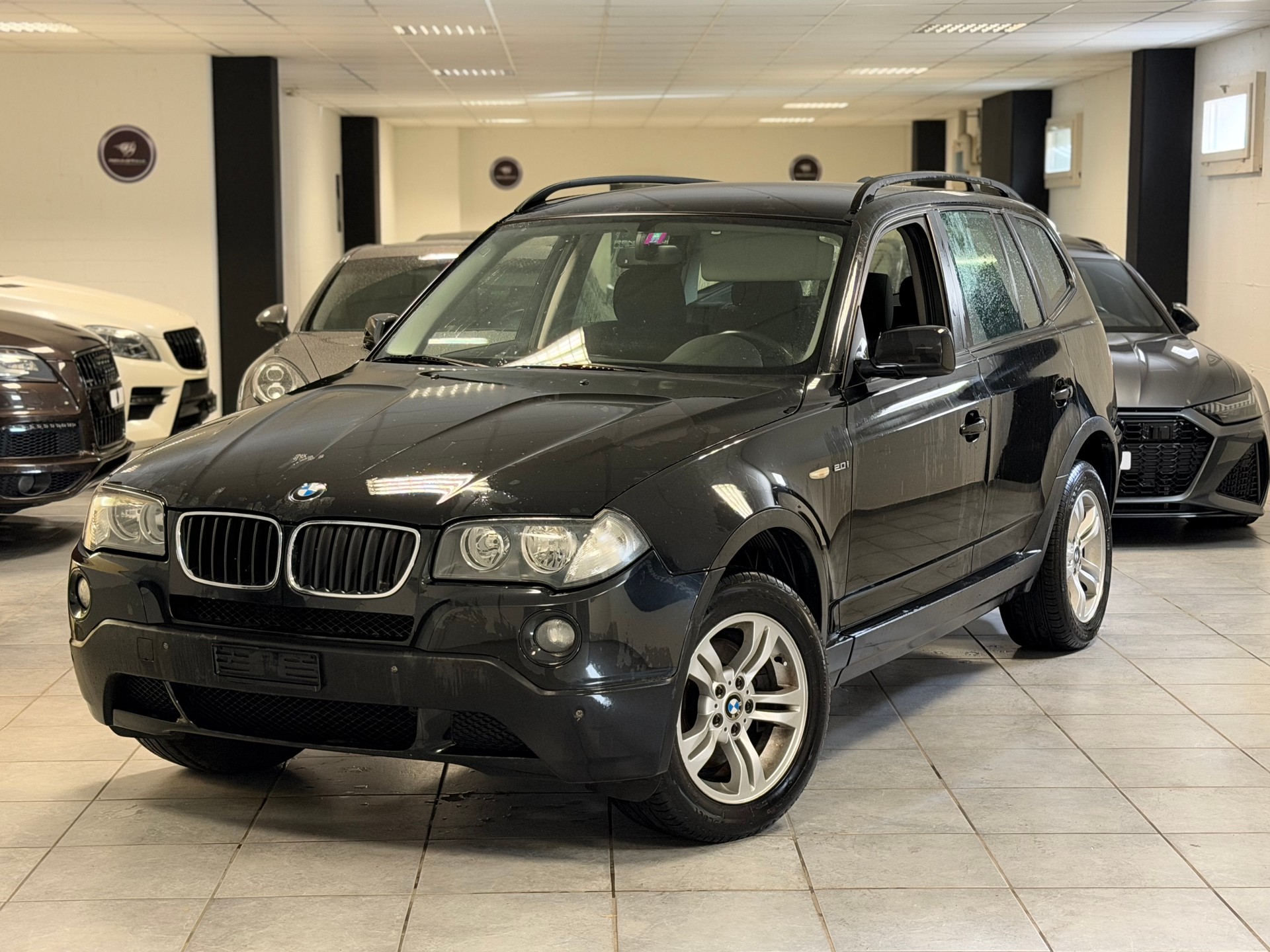 BMW X3 2.0i-image-0