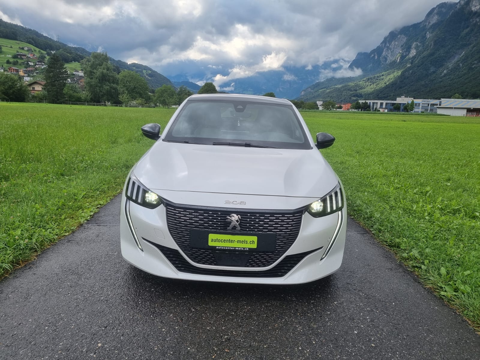 PEUGEOT 208 1.2 Turbo 130 PS GT Pack-image-2