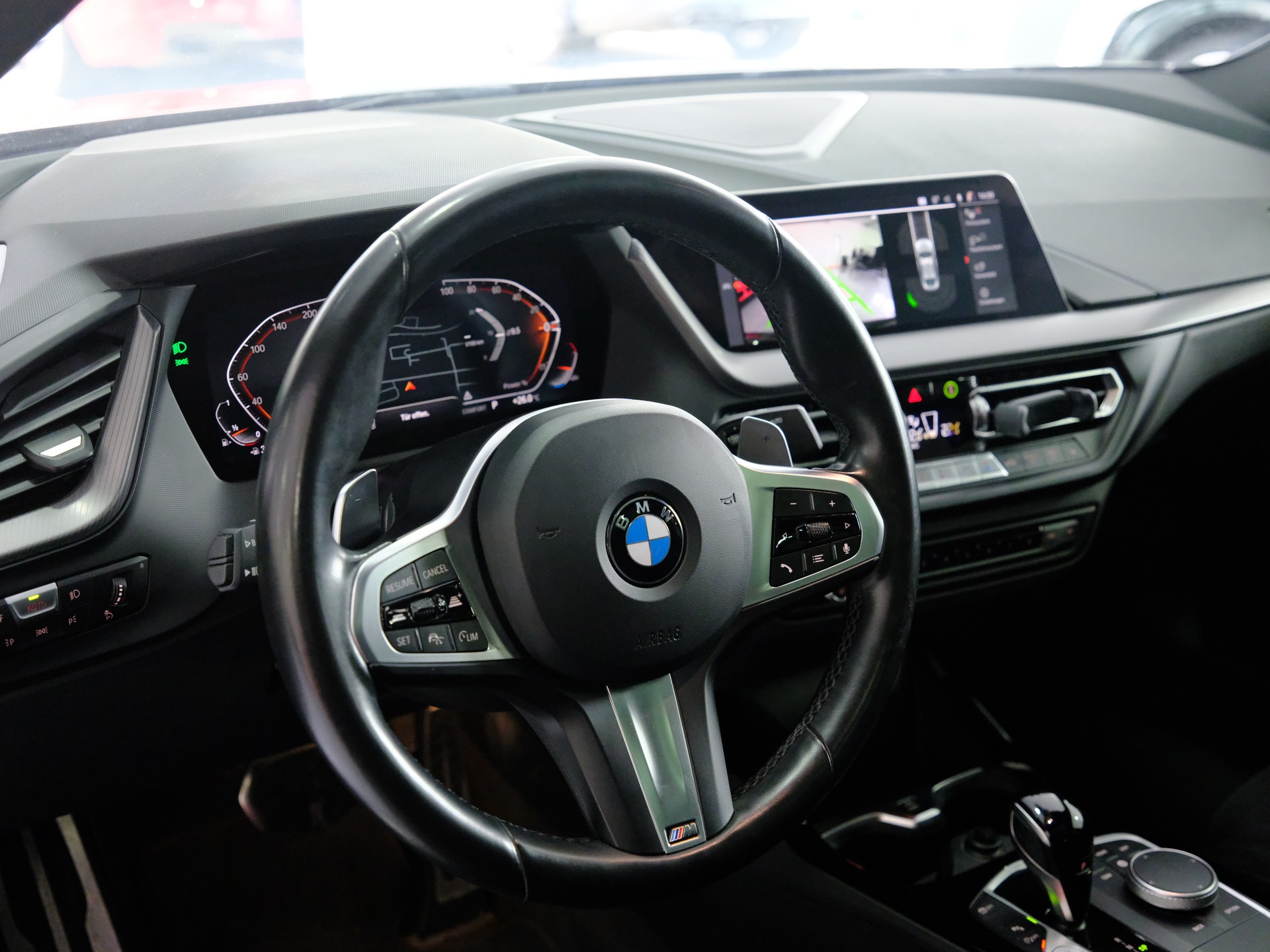 BMW 220i M Sport-image-7