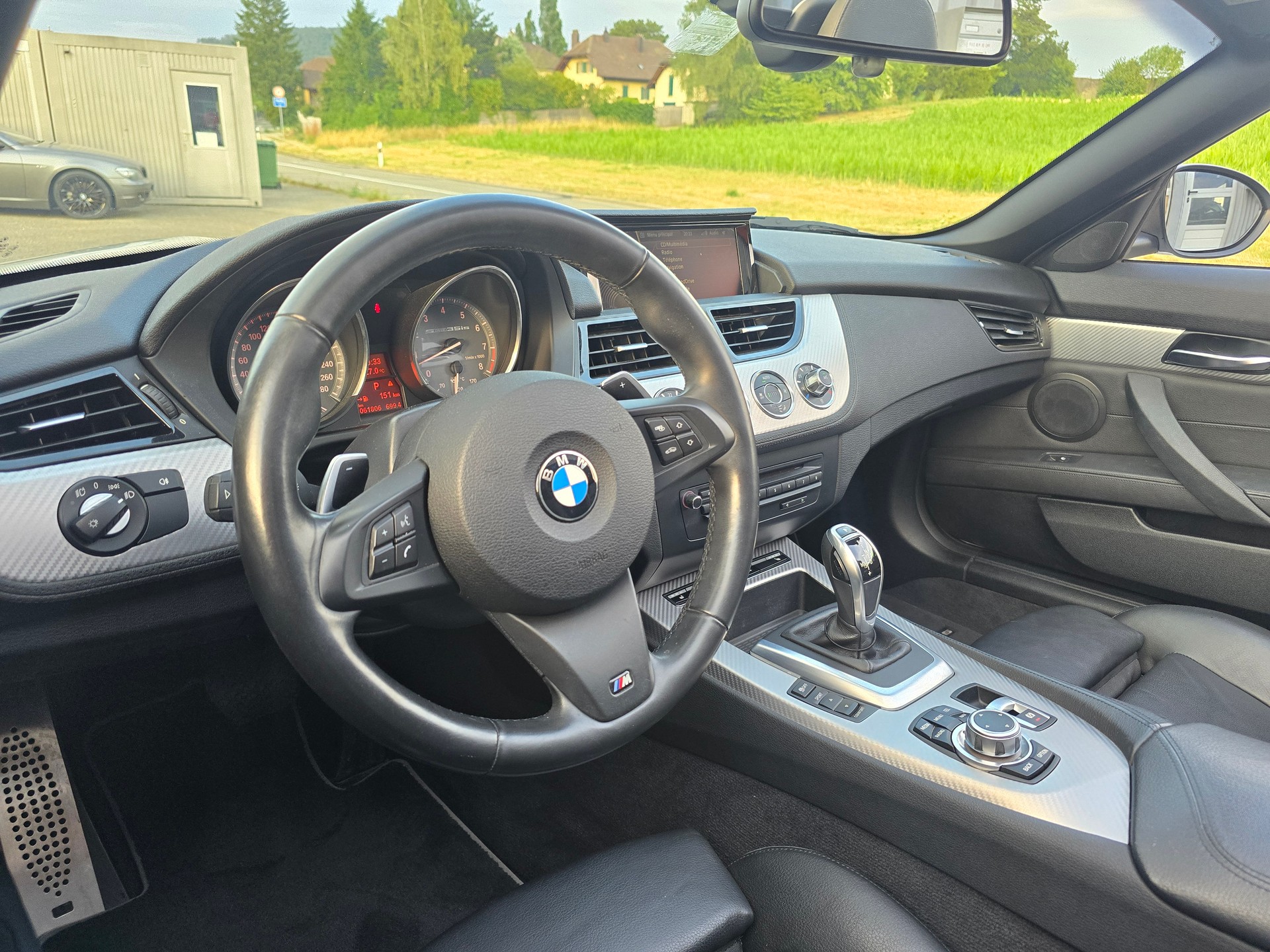BMW Z4 sDrive35is DKG FACELIFT-image-12