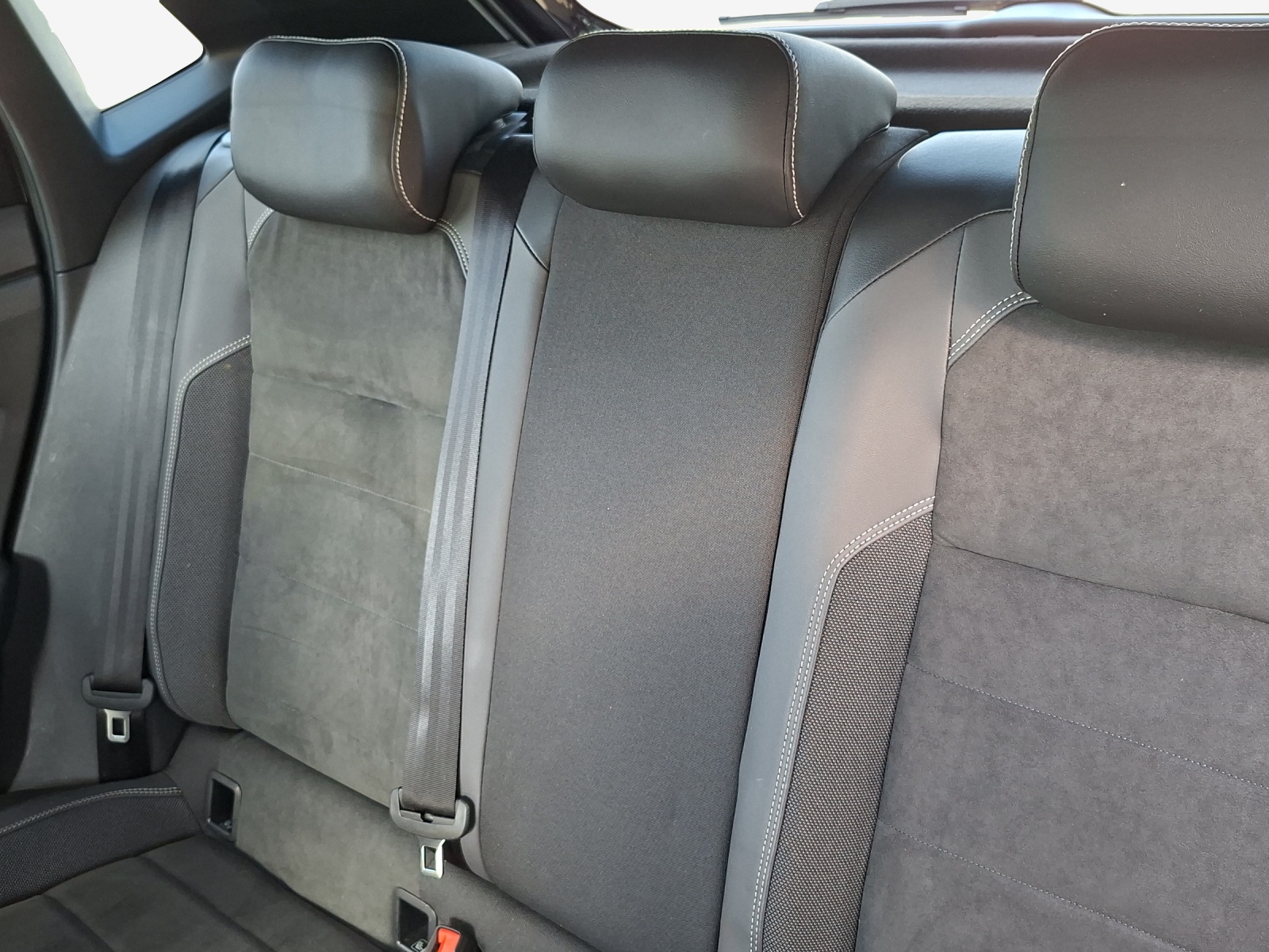 VW Polo 2.0 TSI GTI DSG-image-11