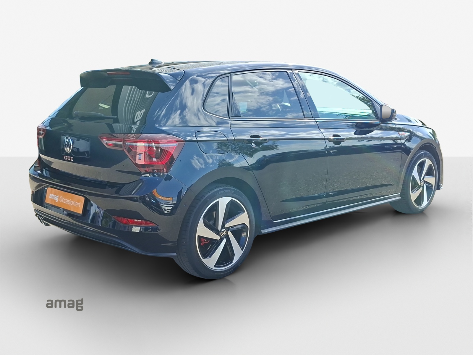 VW Polo 2.0 TSI GTI DSG-image-4