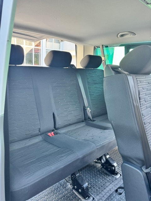 VW T6.1 2.0 TDI 4Motion DSG-image-5