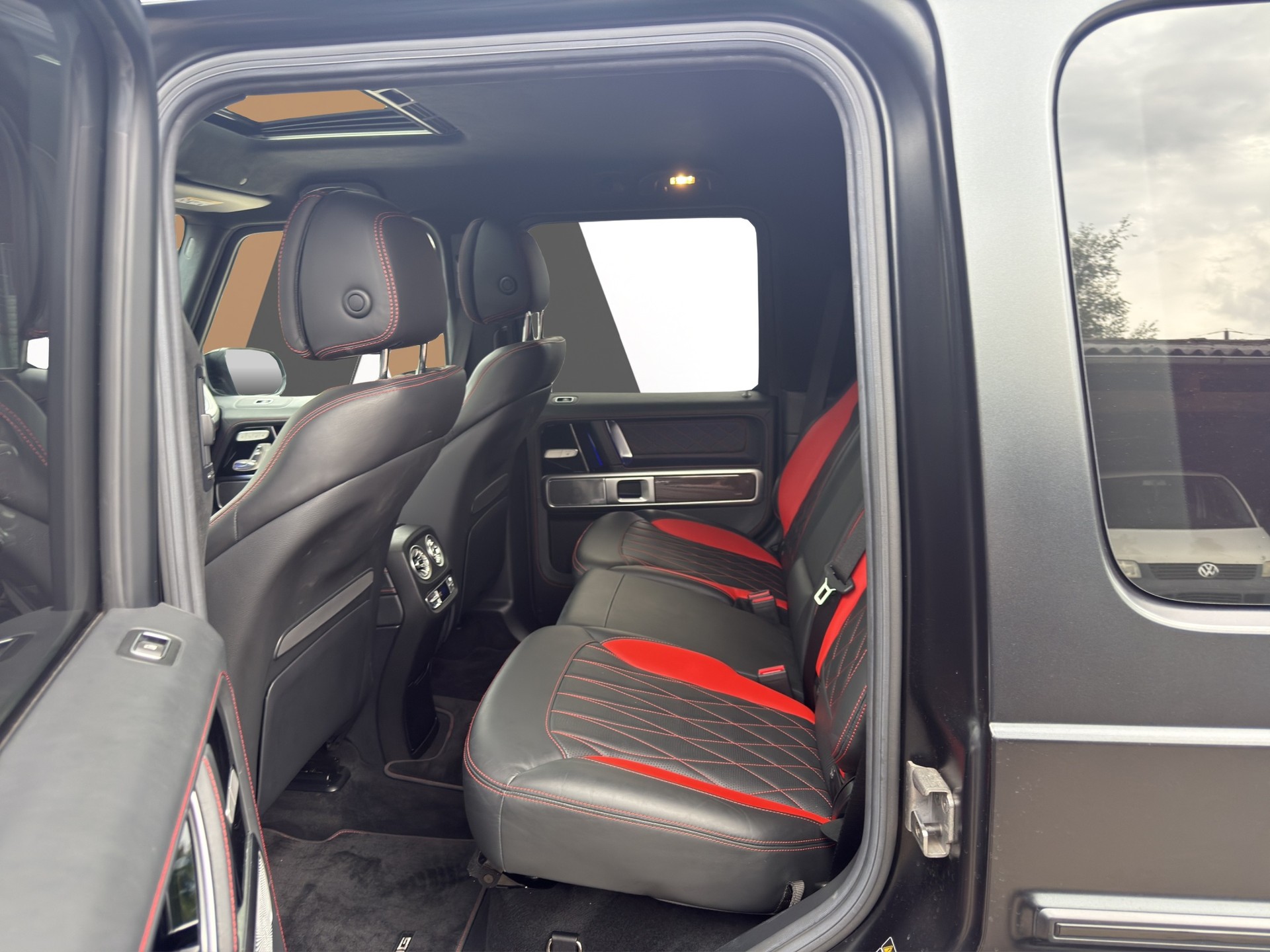 MERCEDES-BENZ G 63 AMG Speedshift Plus G-Tronic Edition 1-image-12