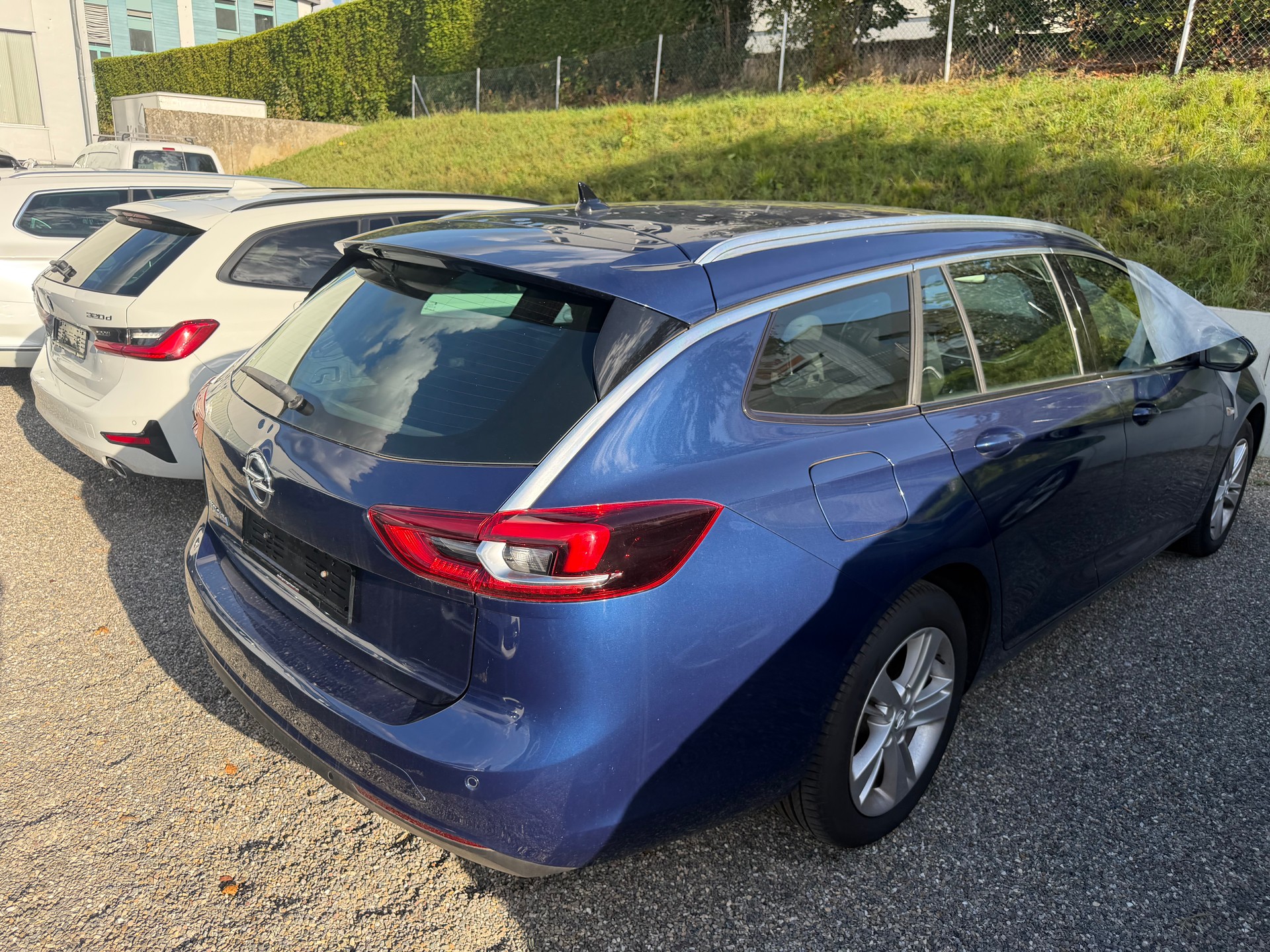 OPEL Insignia 1.5 CDTI Sports Tourer Elegance Automatic-image-4