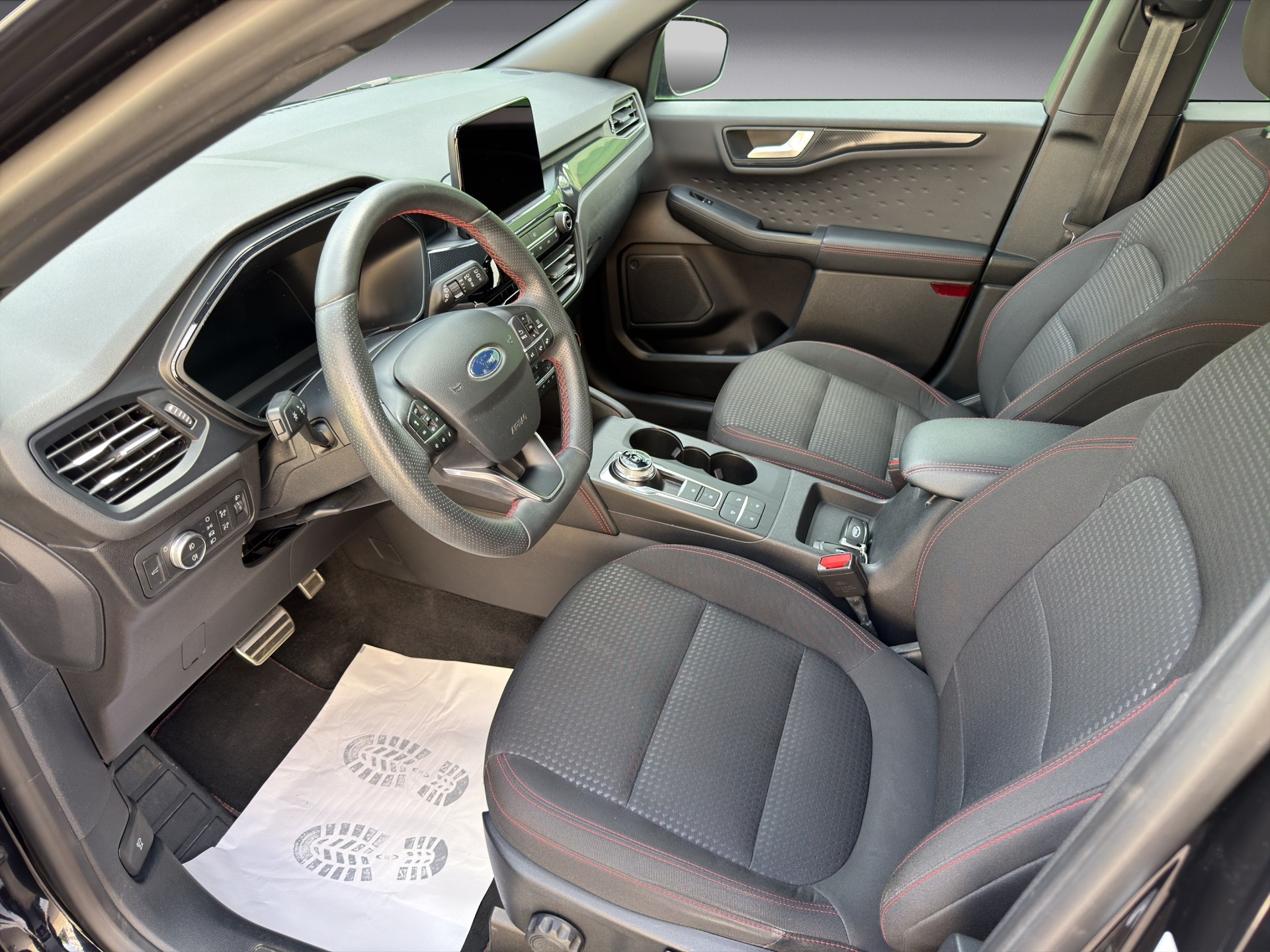FORD Kuga 2.0 TDCi EcoBlue ST-Line 4WD Automat-image-8