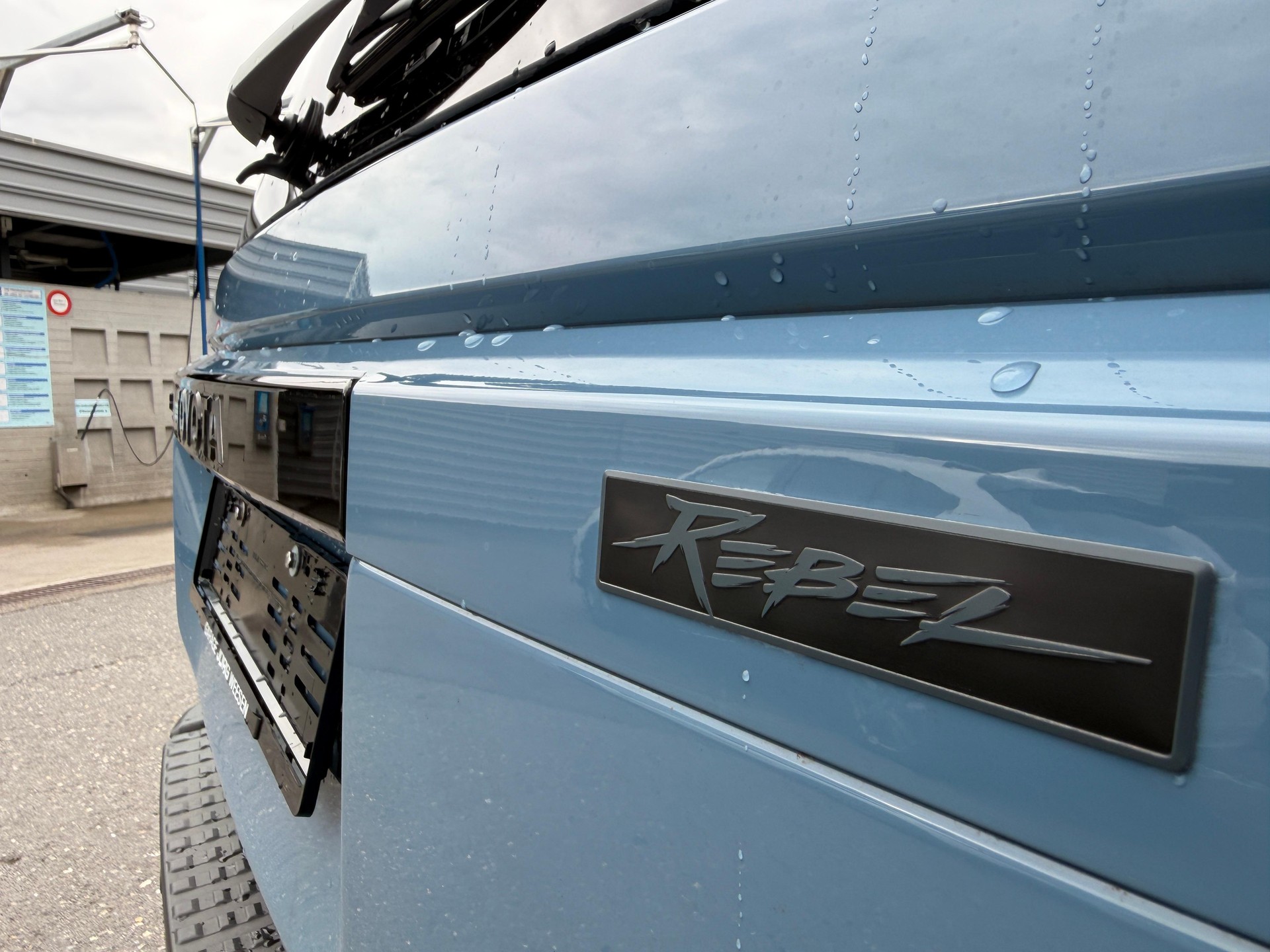 TOYOTA Land Cruiser 2.8 D 48V 230 Rebel-image-6