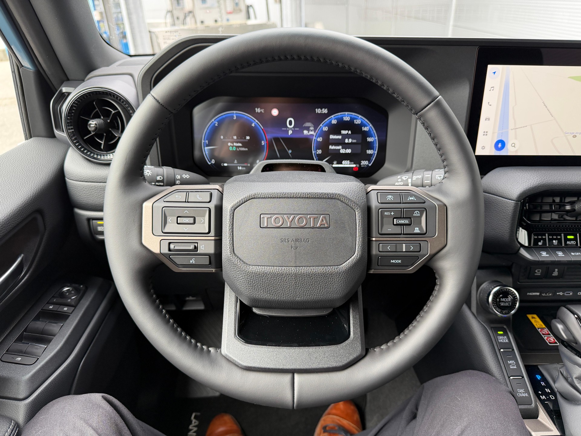 TOYOTA Land Cruiser 2.8 D 48V 230 Rebel-image-11