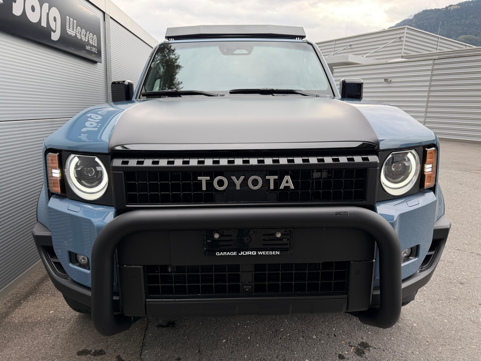 TOYOTA Land Cruiser 2.8 D 48V 230 Rebel-image-1