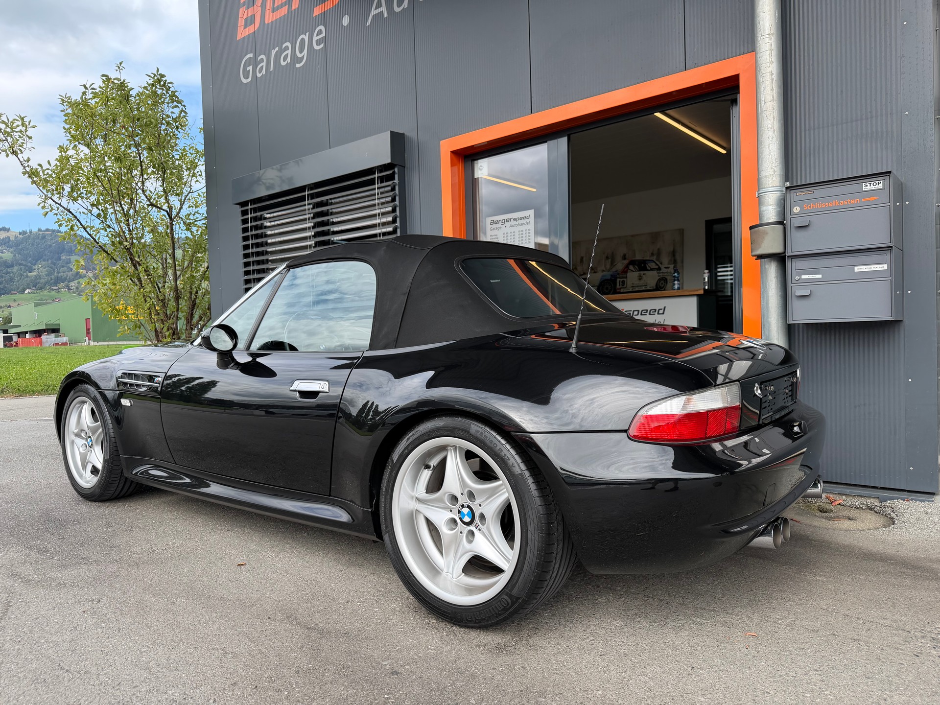 BMW M Roadster-image-15