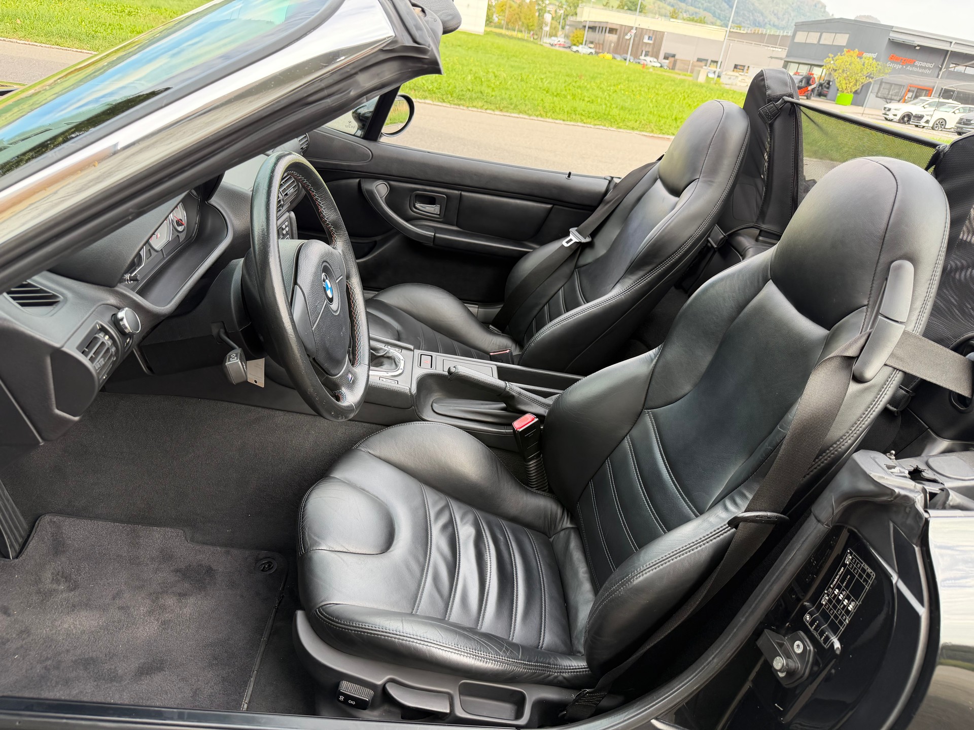BMW M Roadster-image-6