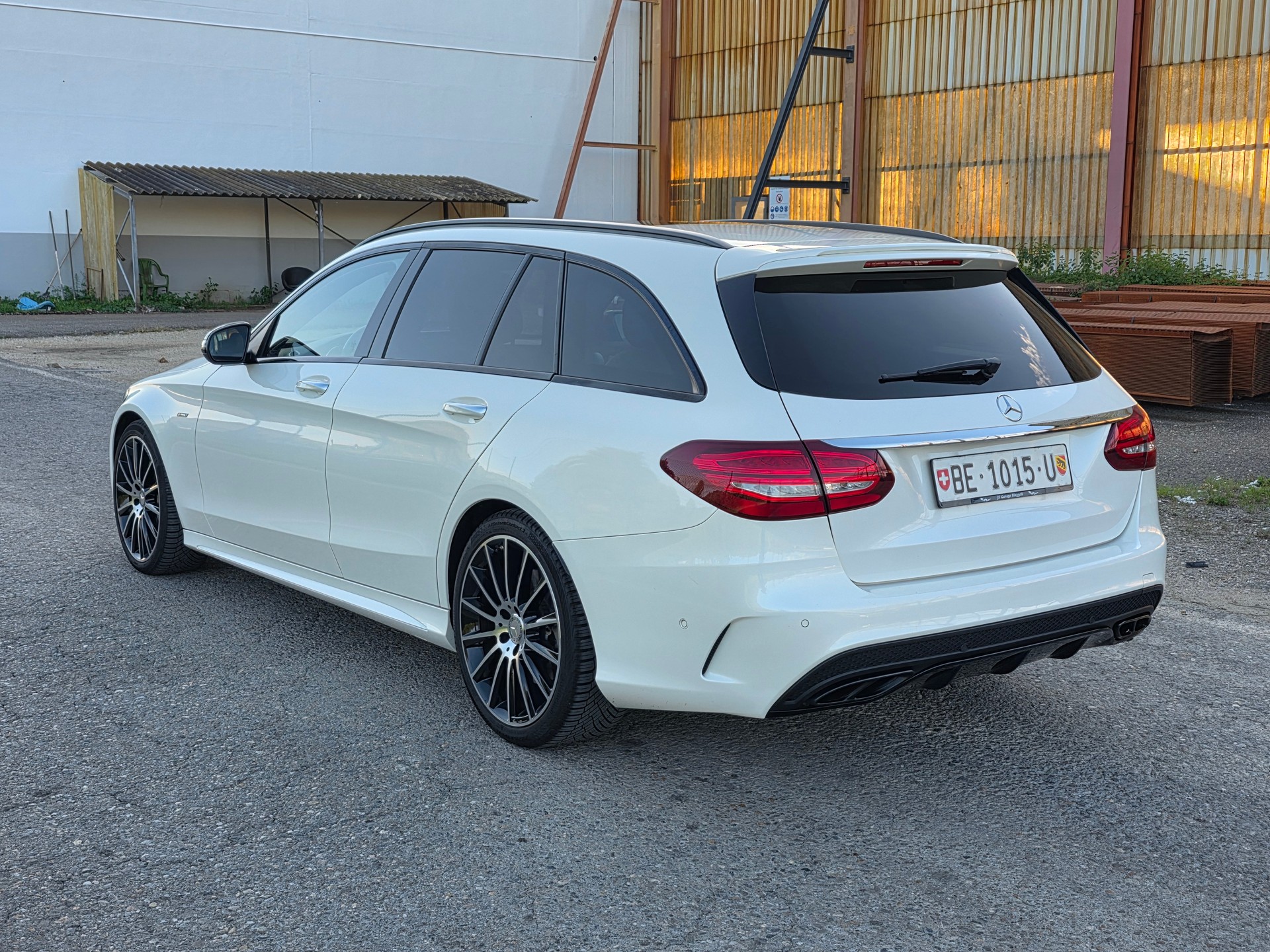 MERCEDES-BENZ C 450 AMG 4Matic 7G-Tronic / Neu ab Mfk.-image-1