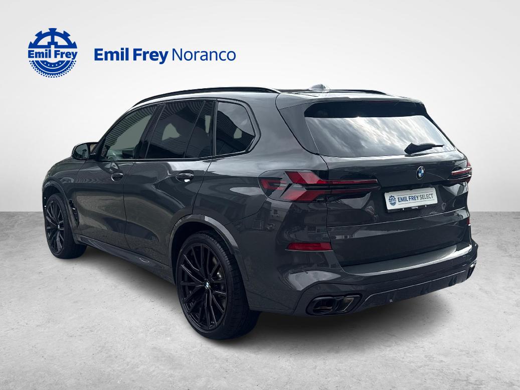 BMW X5 M60i xDrive - Gancio di traino incluso-image-2