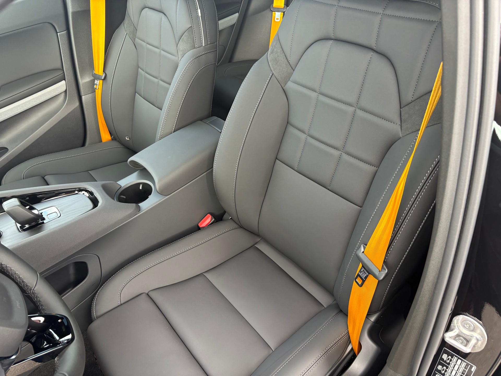 POLESTAR Polestar 2 Long Range Dual Performance Prime 82 kWh-image-10