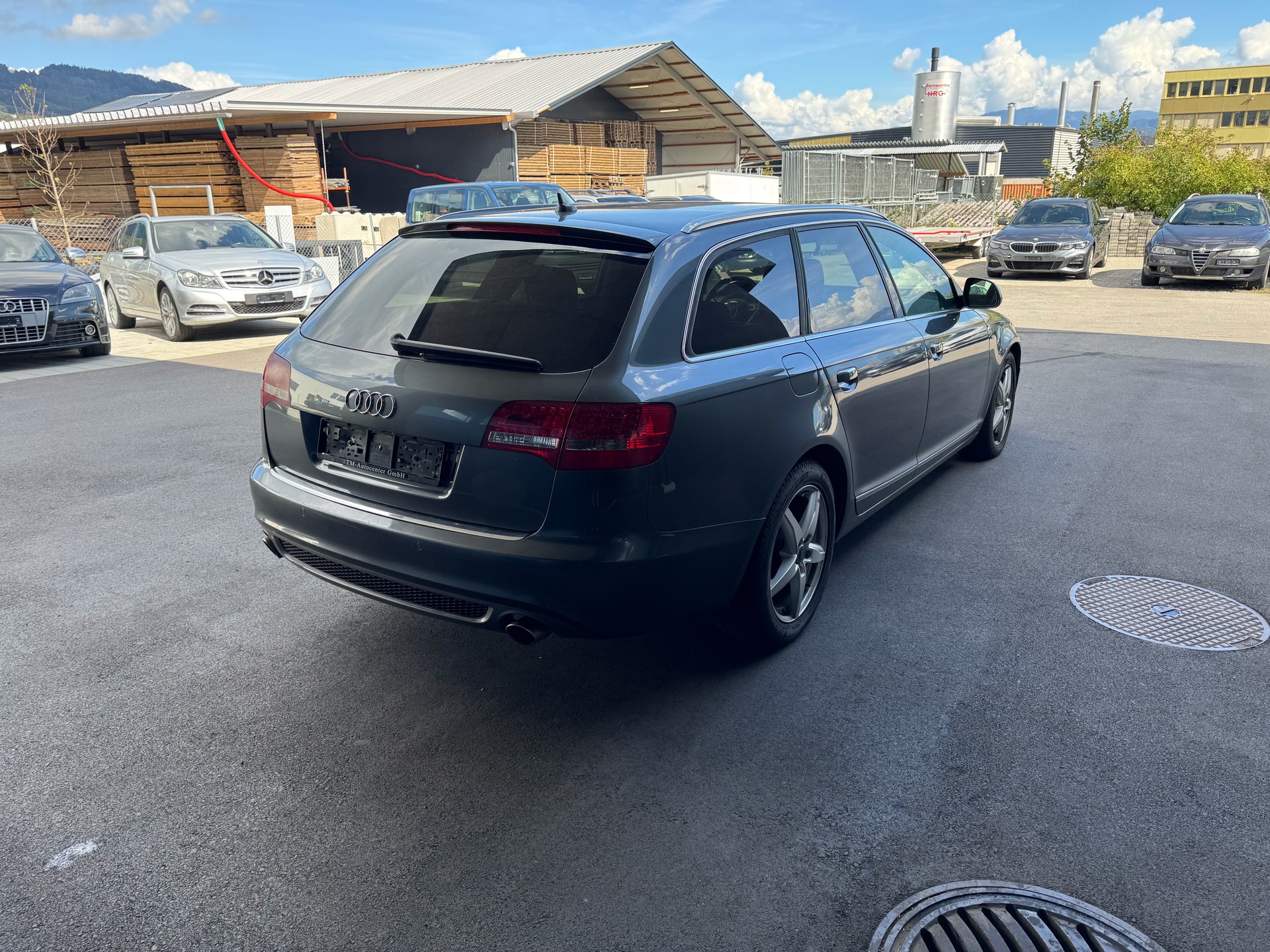 AUDI A6 Avant 3.0 V6 TDI quattro tiptronic-image-2