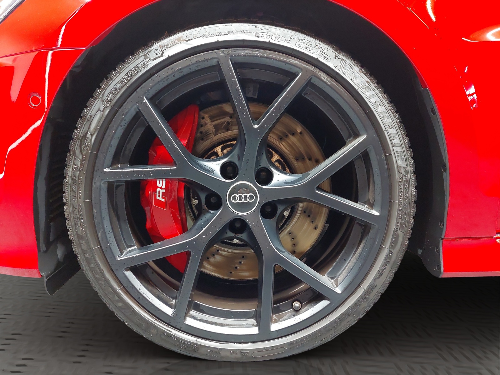 AUDI RS3 Sportback 2.5 TSI quattro S-tronic-image-12