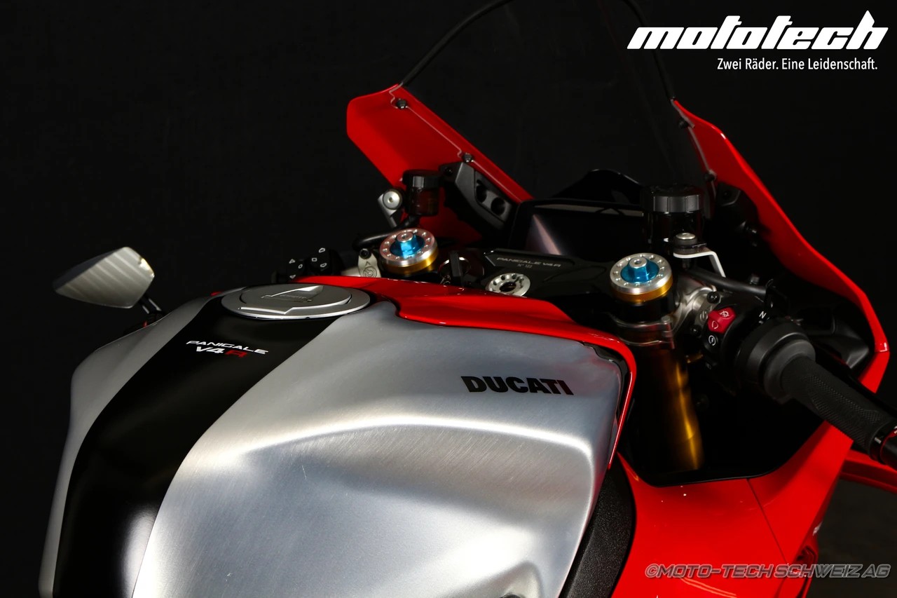 DUCATI Panigale V4 R-image-9