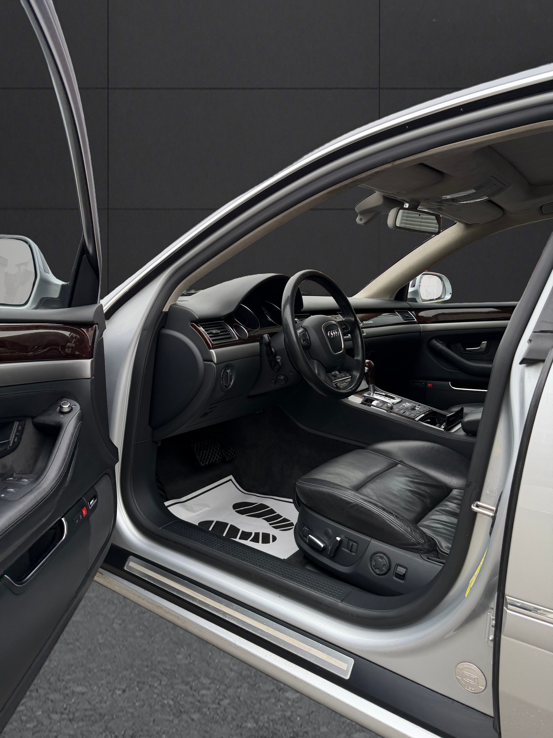 AUDI A8 L 3.0 TDI Quattro Langversion-image-11