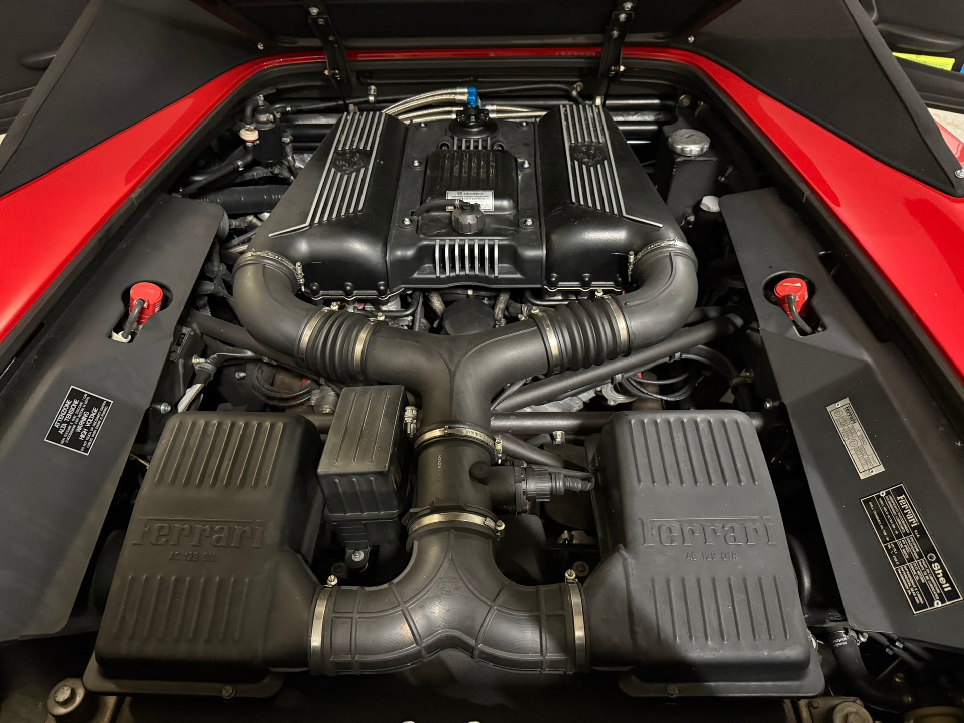 FERRARI-image-4