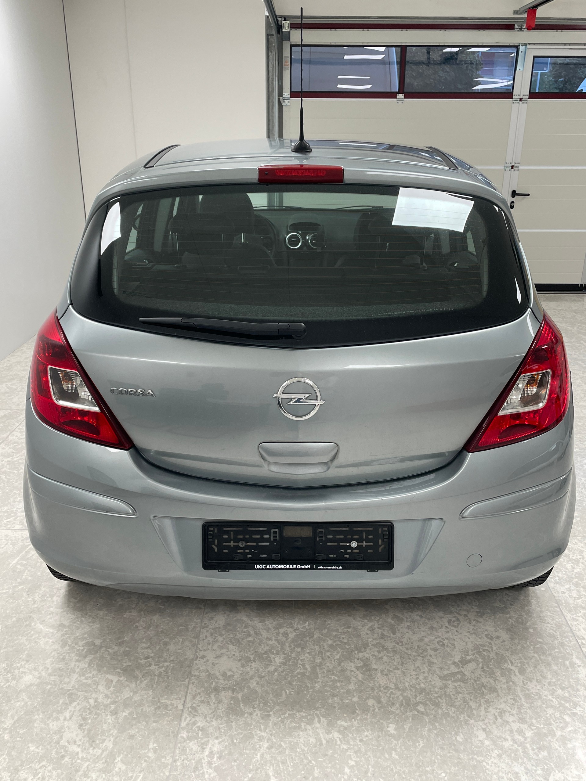 OPEL Corsa 1.2 TP Final Edition-image-3