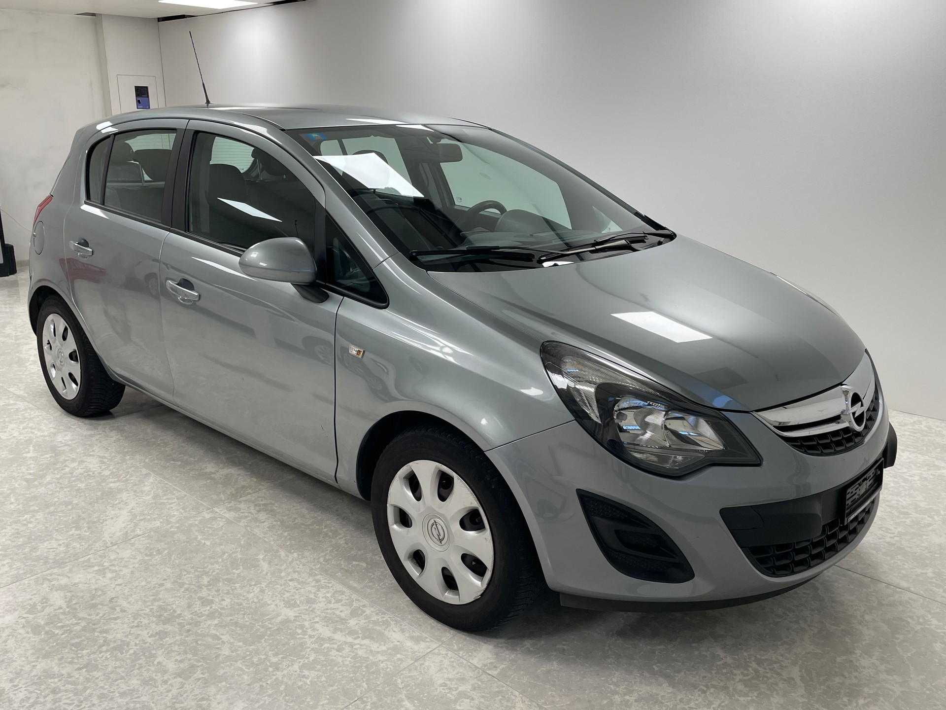 OPEL Corsa 1.2 TP Final Edition-image-6