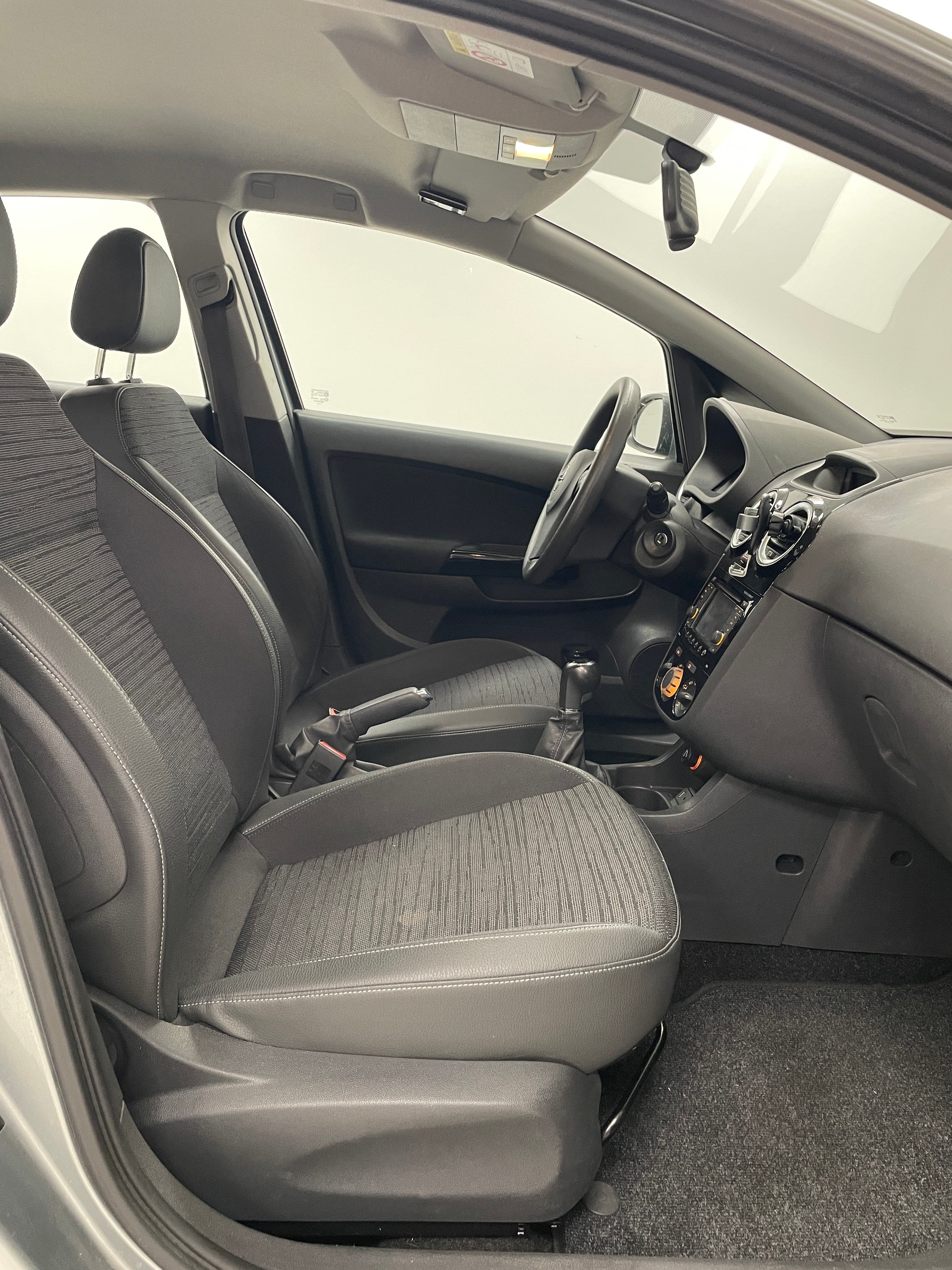OPEL Corsa 1.2 TP Final Edition-image-12
