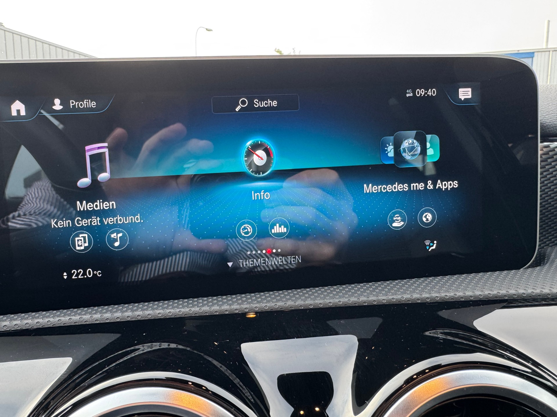 MERCEDES-BENZ A 250 4Matic Progressive 7G-DCT-image-23