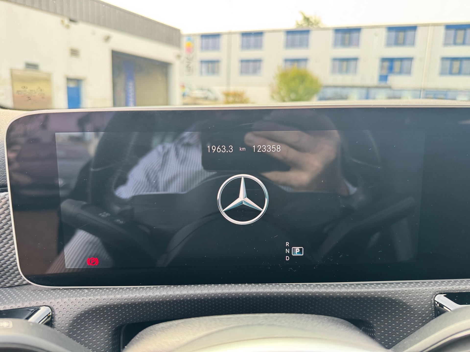 MERCEDES-BENZ A 250 4Matic Progressive 7G-DCT-image-28
