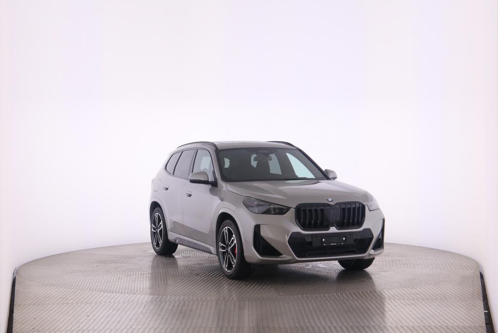 BMW X1 23i xDrive-image-14
