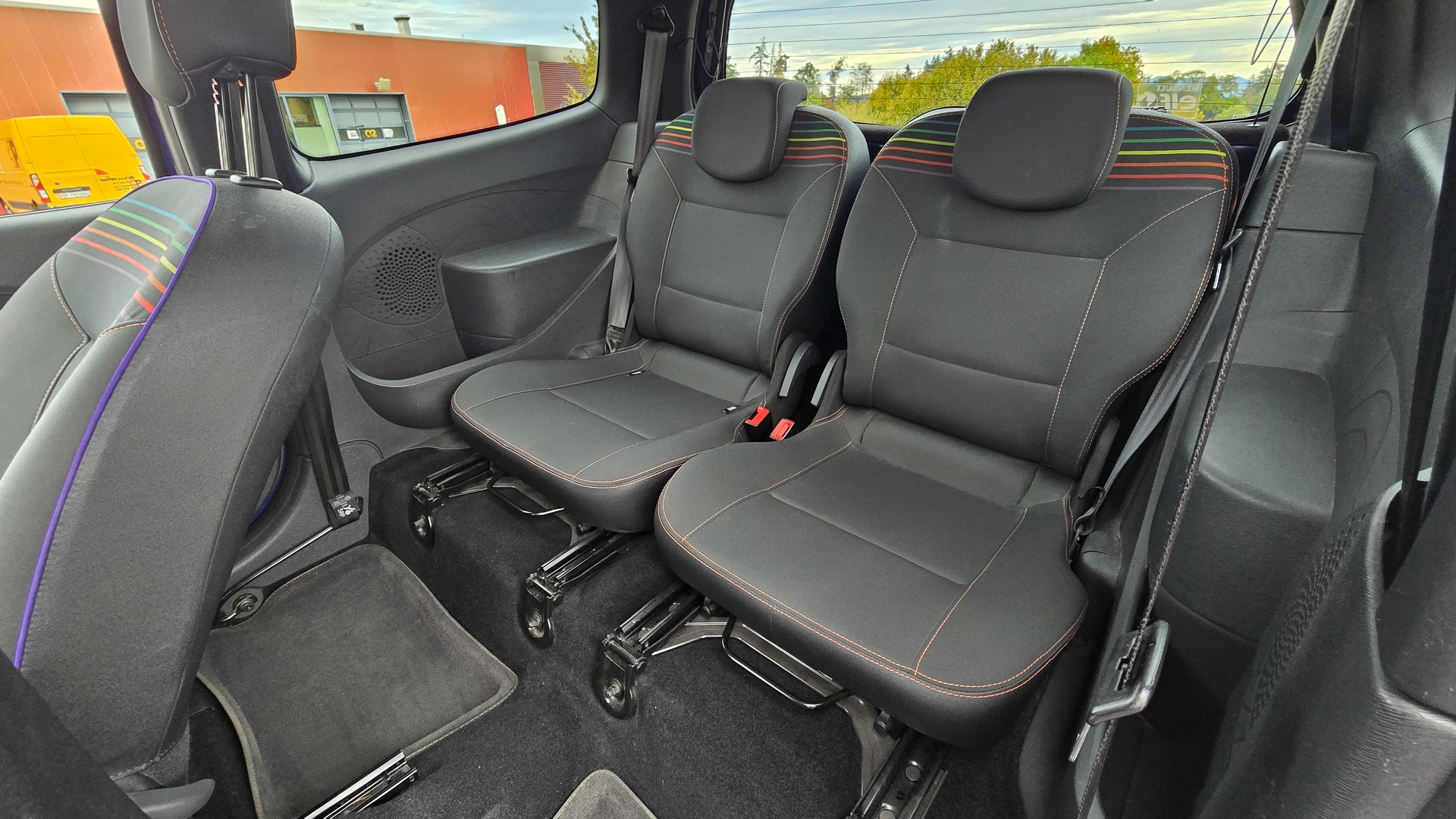 RENAULT Twingo 1.2 16V Dynamique-image-13