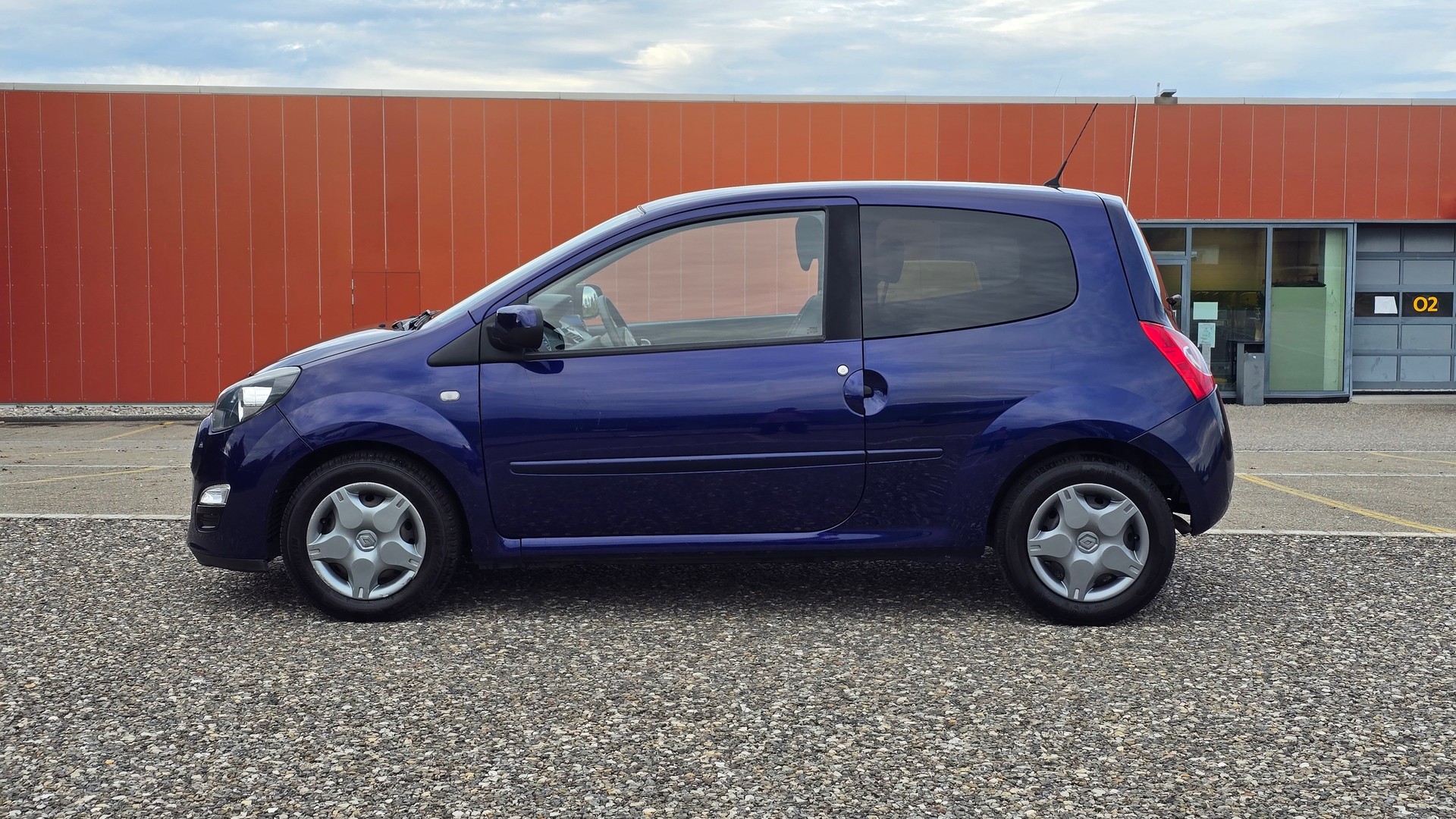 RENAULT Twingo 1.2 16V Dynamique-image-8