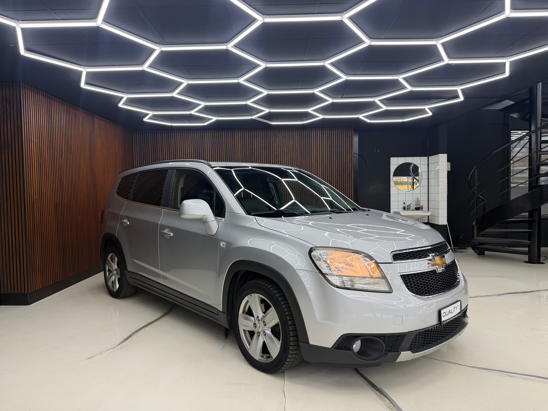CHEVROLET Orlando 2.0 VCDi LTZ Automatic 7 Sitzer-image-2