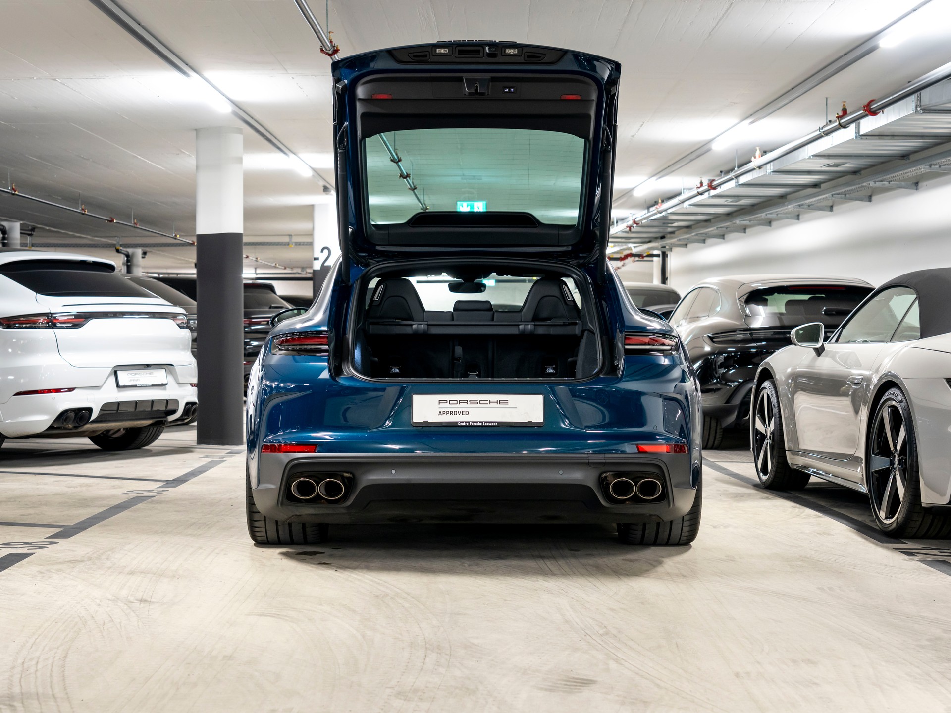 PORSCHE Panamera 4S E-Hybrid PDK-image-10