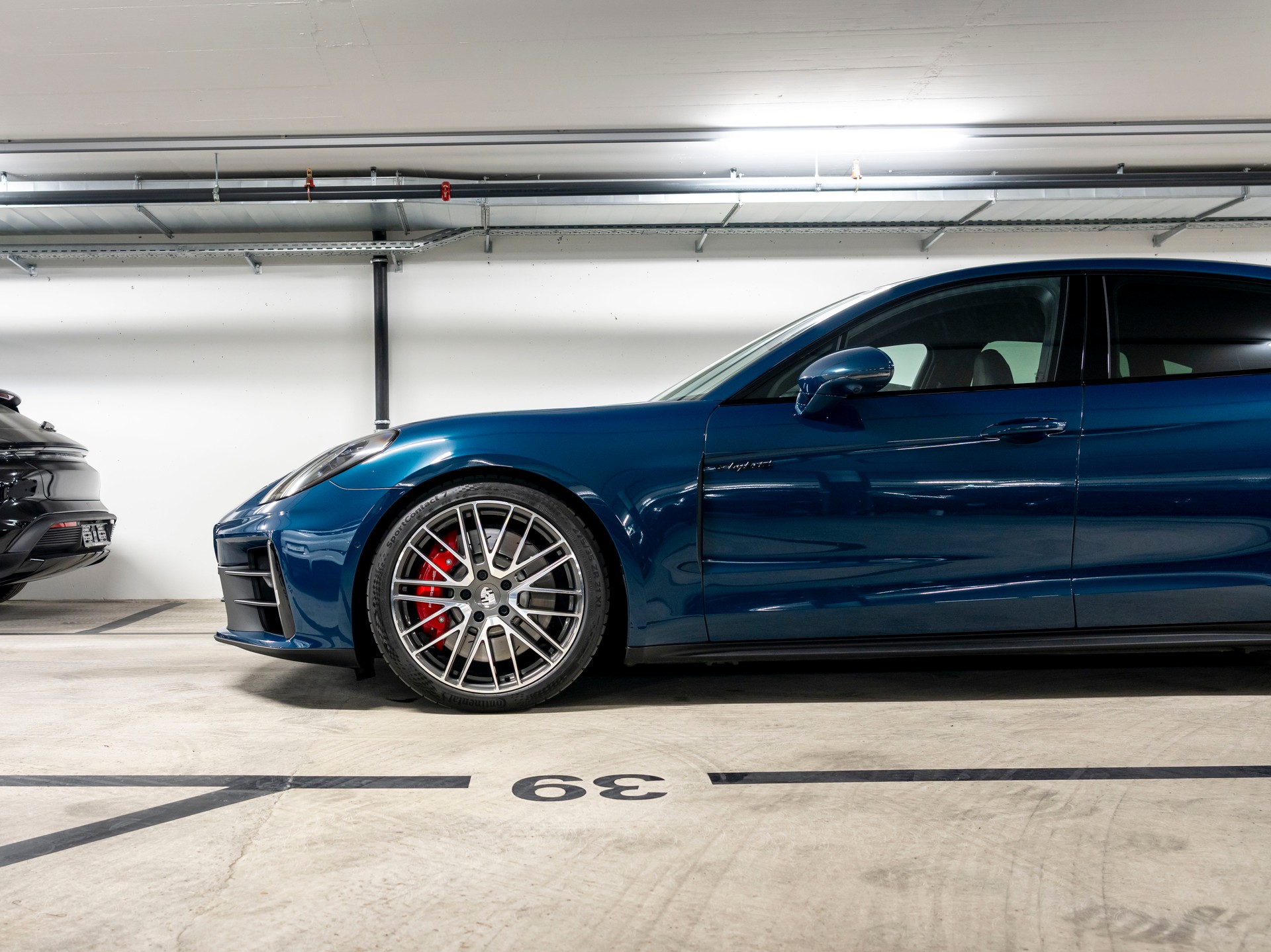 PORSCHE Panamera 4S E-Hybrid PDK-image-5