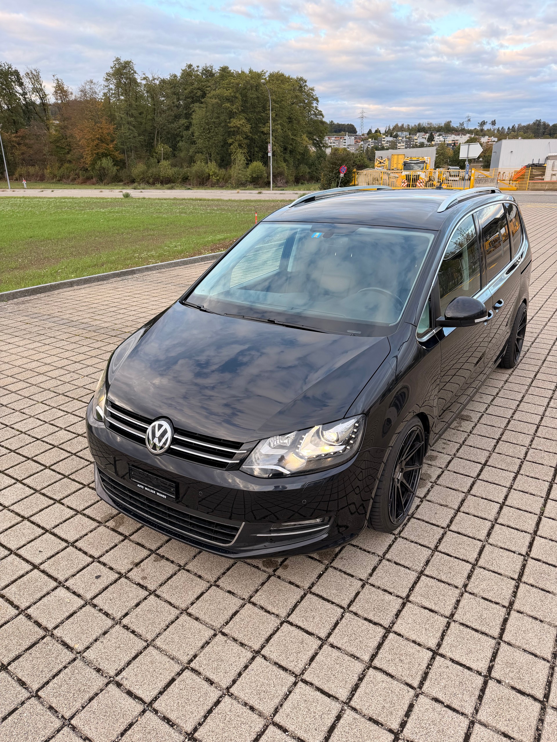 VW Sharan 2.0 TDI BMT Highline 4Motion DSG-image-1