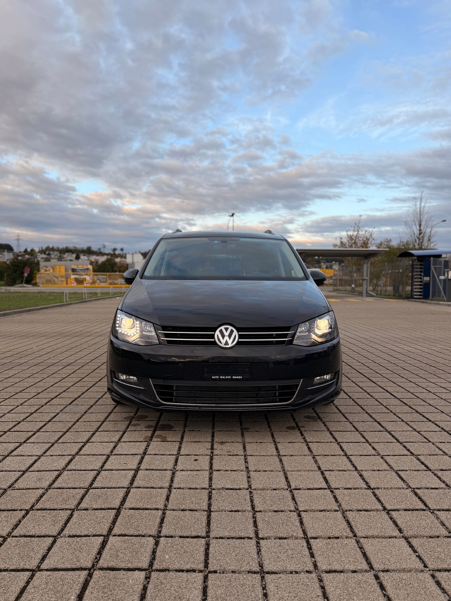 VW Sharan 2.0 TDI BMT Highline 4Motion DSG-image-2