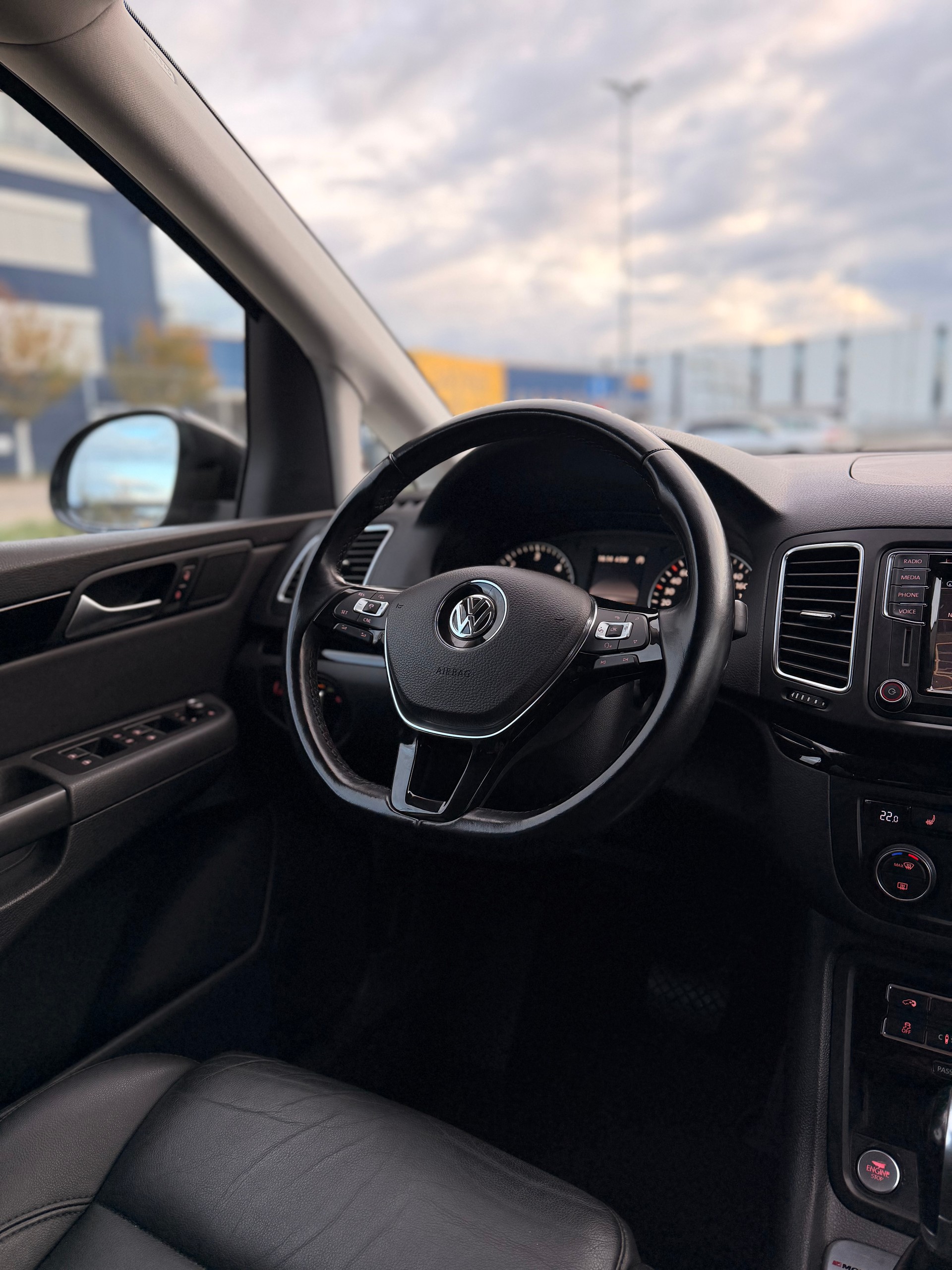 VW Sharan 2.0 TDI BMT Highline 4Motion DSG-image-16