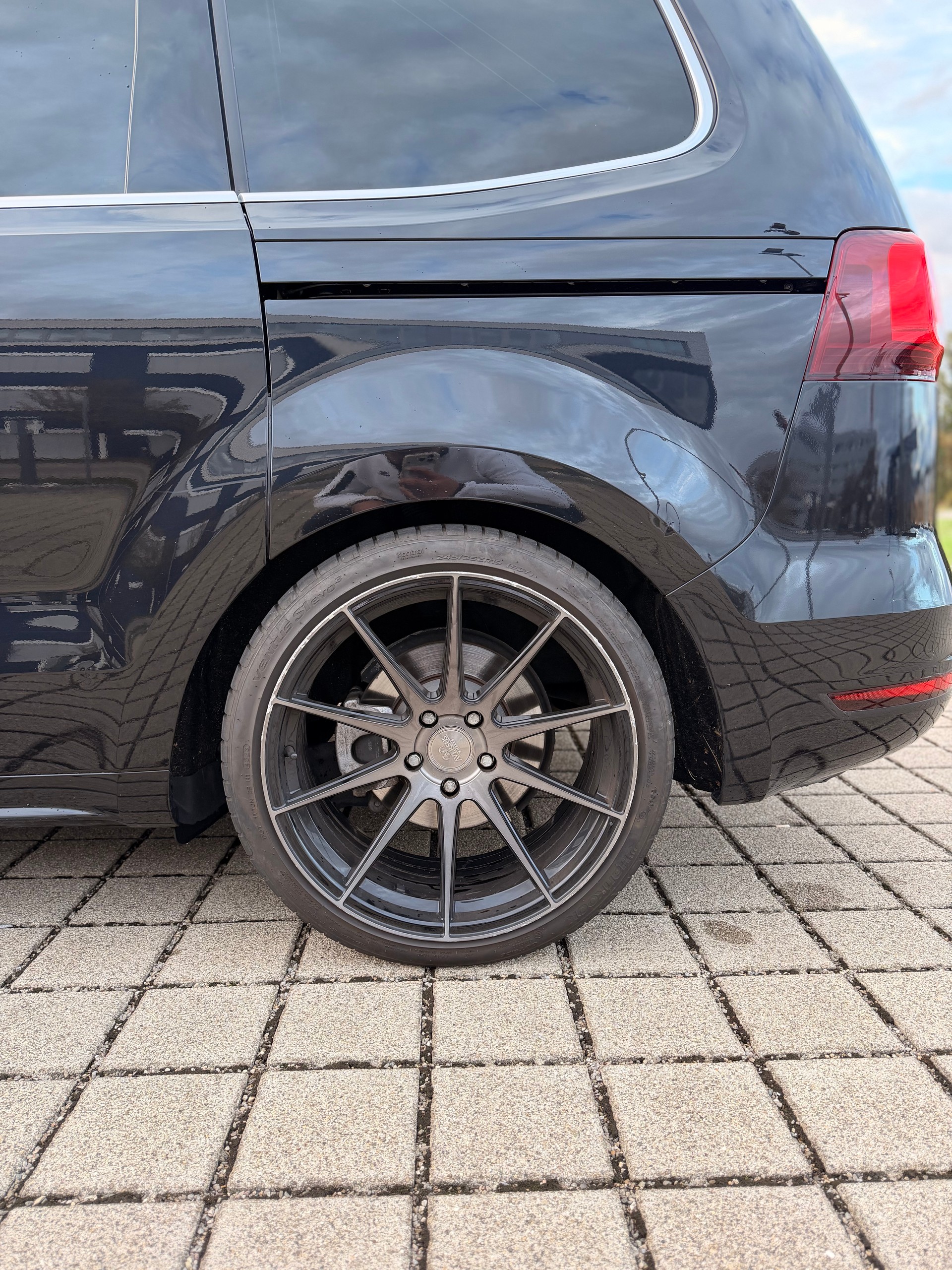 VW Sharan 2.0 TDI BMT Highline 4Motion DSG-image-11