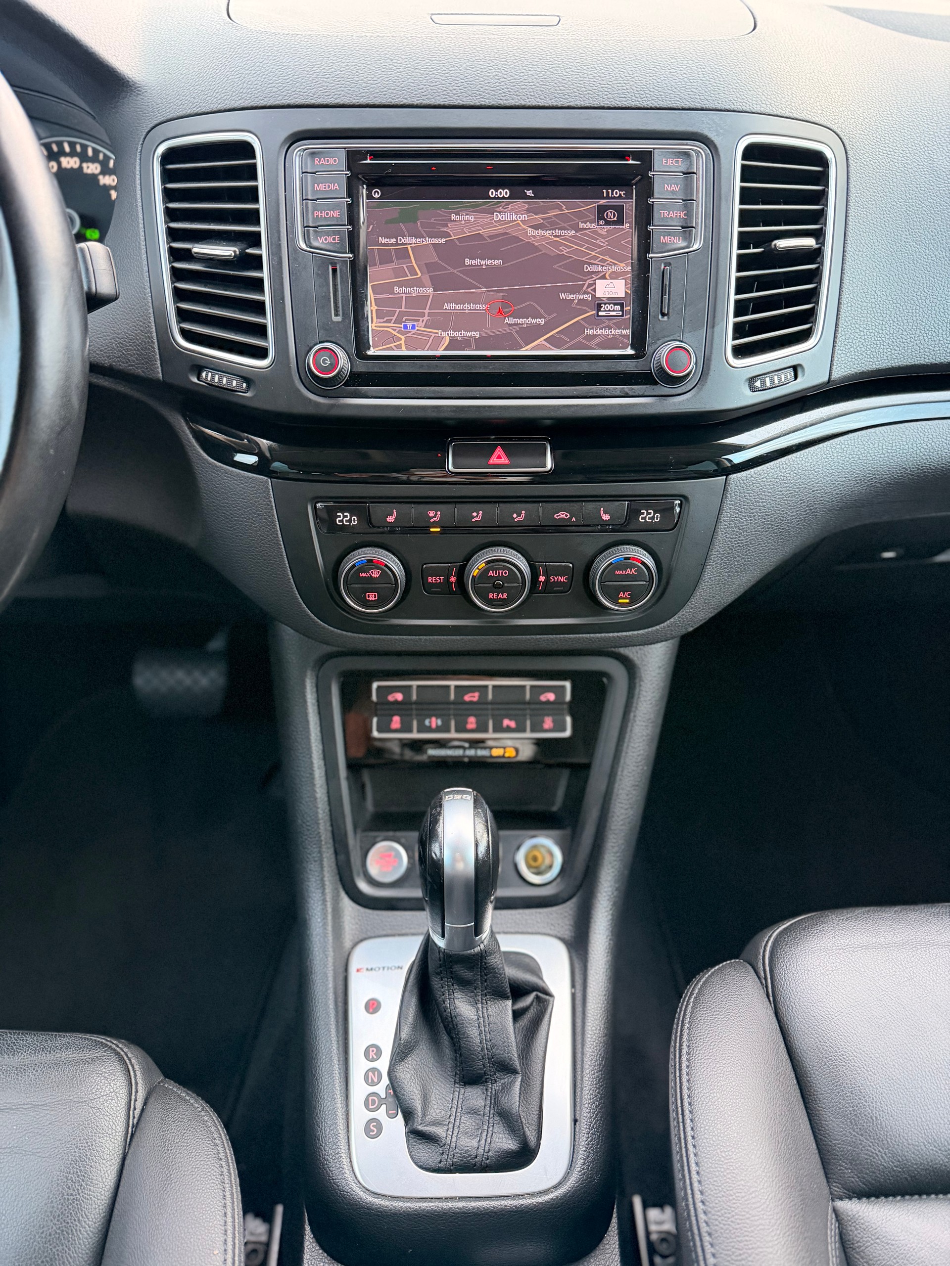 VW Sharan 2.0 TDI BMT Highline 4Motion DSG-image-21