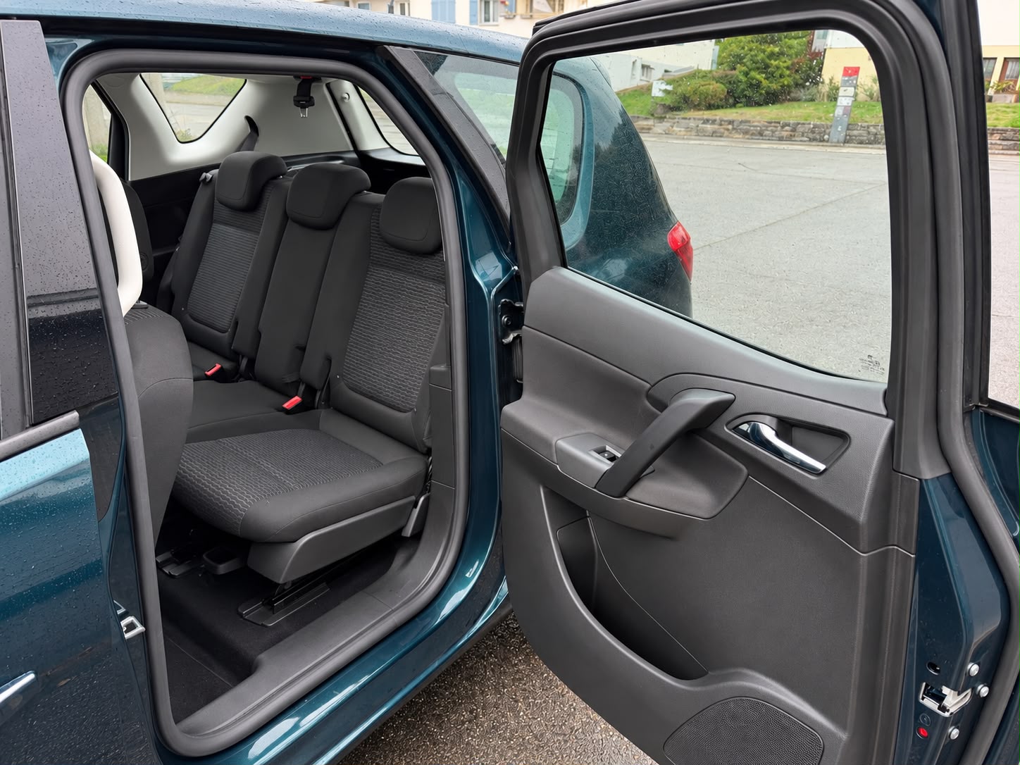 OPEL Meriva 1.4 Turbo Drive Automatic-image-18