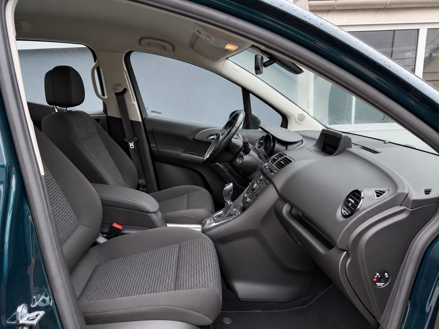 OPEL Meriva 1.4 Turbo Drive Automatic-image-17