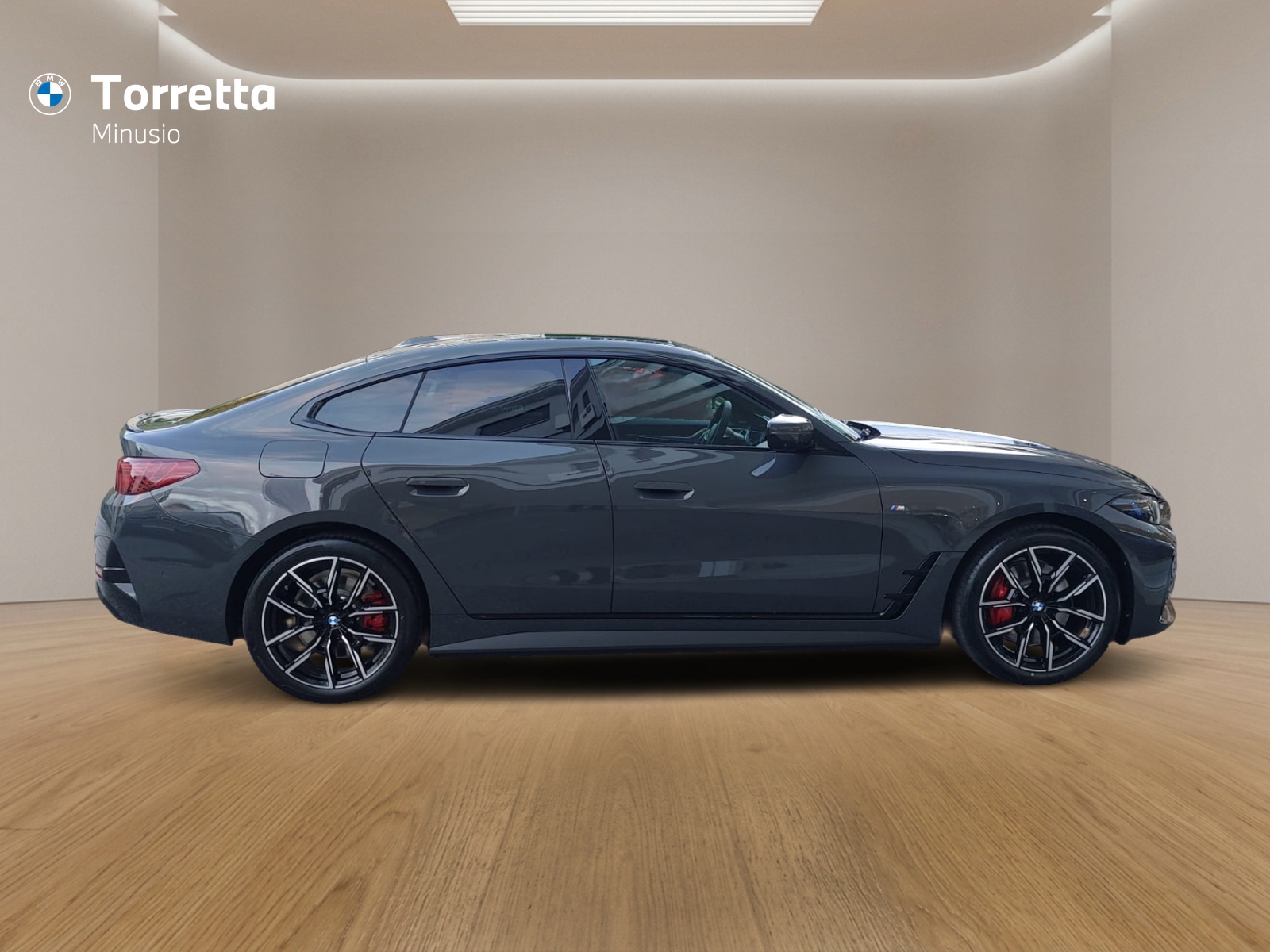 BMW i4 xDrive 40 M Sport Pro-image-5